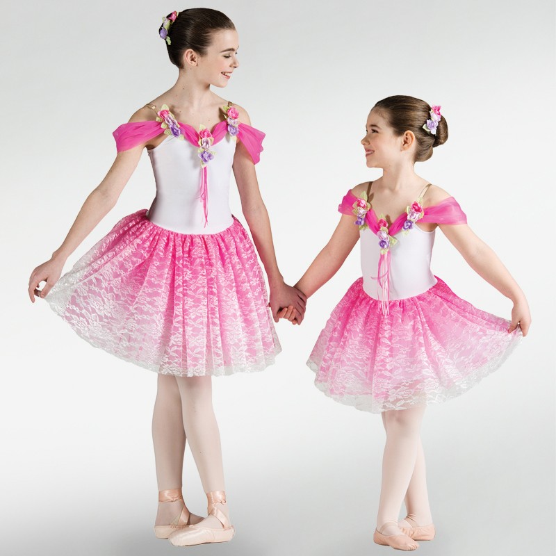 Платье для вальса для девочки. Костюмы для вальса Балетные. Костюм для танца цветов. Вальс костюмы для детей. Танец вальс для девочек